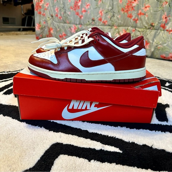Nike Dunk Low PRM Vintage Team Red Size 11 🚨FINAL DROP🚨 - Picture 3 of 9